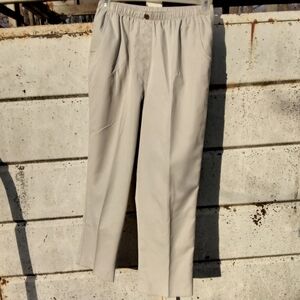 Allison Daley omen's Classic Tan Pants 12P